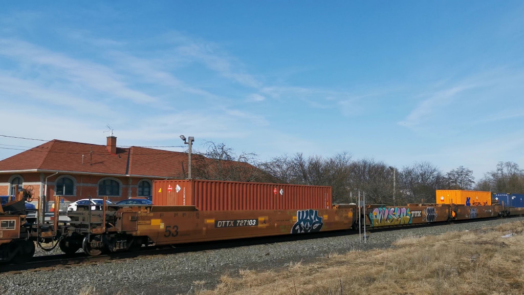 DTTX 727103 (Triple Well Car Altogther)